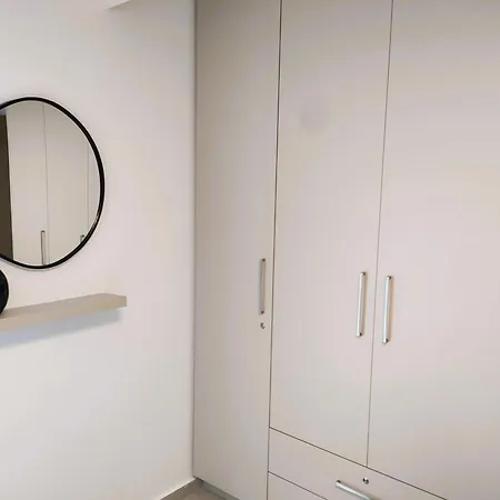 Appartement Brand New Next To The Beach, Peaceful Square, Garden View *