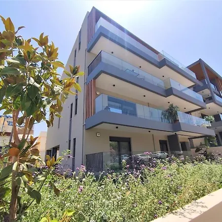 Brand New Next To The Beach, Peaceful Square, Garden View Apartment Rethymno
