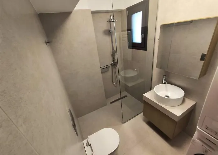 Brand New Next To The Beach, Peaceful Square, Garden View Apartament Retimno